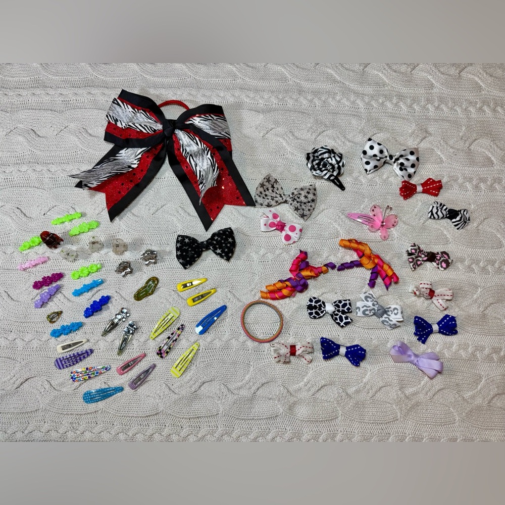 Lot of Kid’s Hair Accessories #1085